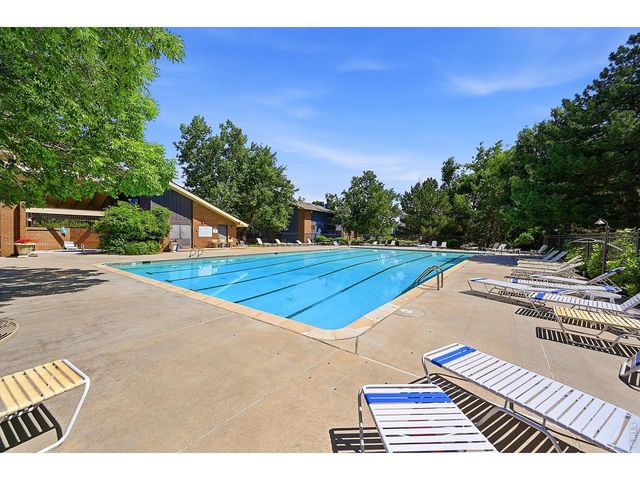 2800 Kalmia Ave C-113, Boulder, CO 80301