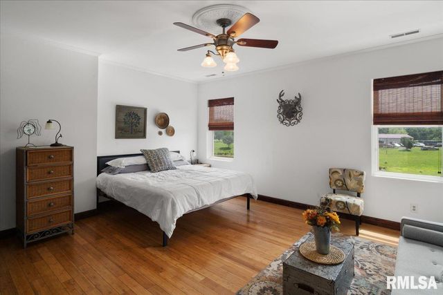 6156 Chautauqua Road, Murphysboro, IL 62966