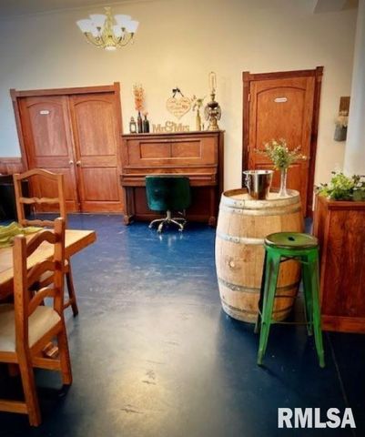 6156 Chautauqua Road, Murphysboro, IL 62966