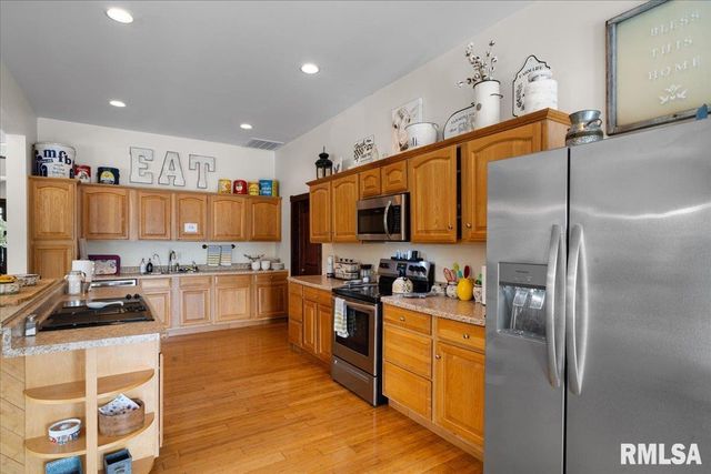 6156 Chautauqua Road, Murphysboro, IL 62966