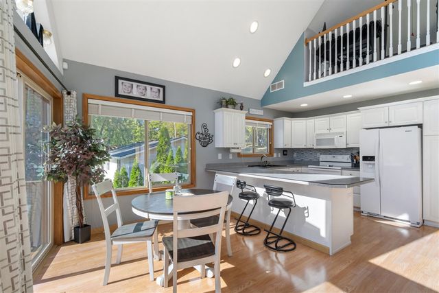 11912 N Waldron Road, Jerome, MI 49249