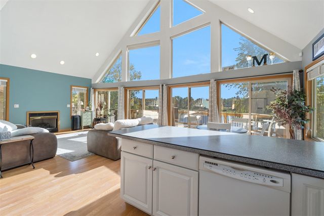 11912 N Waldron Road, Jerome, MI 49249