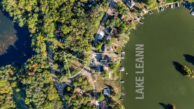 11912 N Waldron Road, Jerome, MI 49249