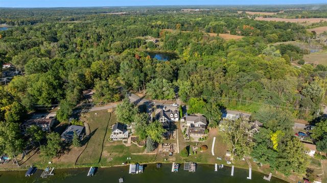 11912 N Waldron Road, Jerome, MI 49249