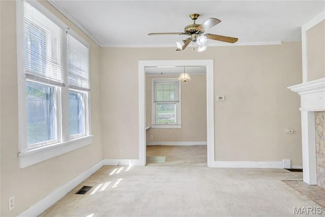 3203 Chaucer Avenue, St Ann, MO 63074