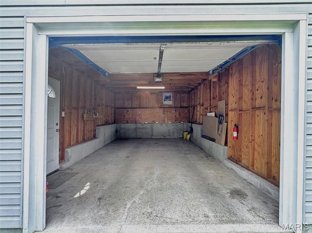 3203 Chaucer Avenue, St Ann, MO 63074