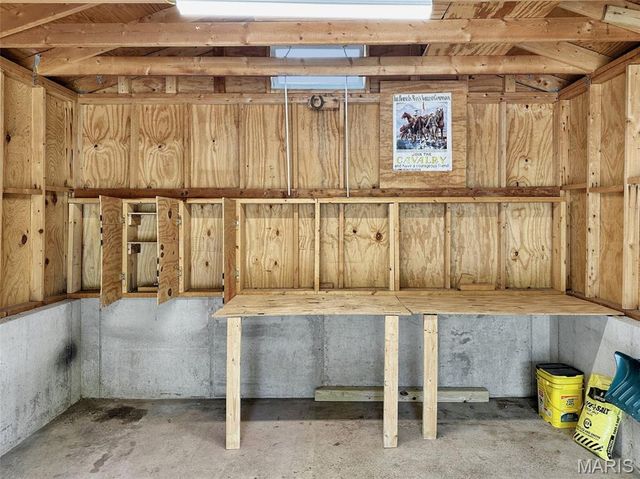 3203 Chaucer Avenue, St Ann, MO 63074