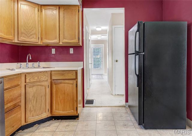 3203 Chaucer Avenue, St Ann, MO 63074