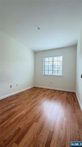 3907 Melville Court, Mahwah, NJ 07430