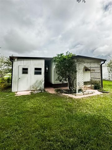 527 EGRET CIRCLE, Micco, FL 32976