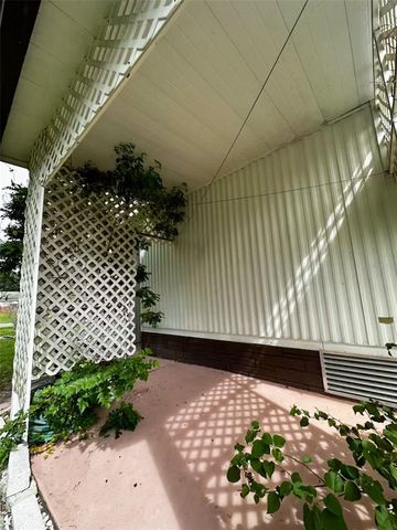 527 EGRET CIRCLE, Micco, FL 32976