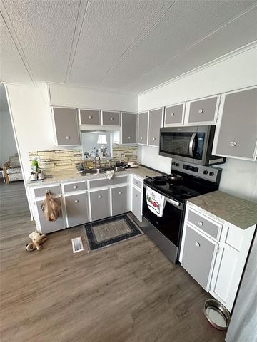 527 EGRET CIRCLE, Micco, FL 32976