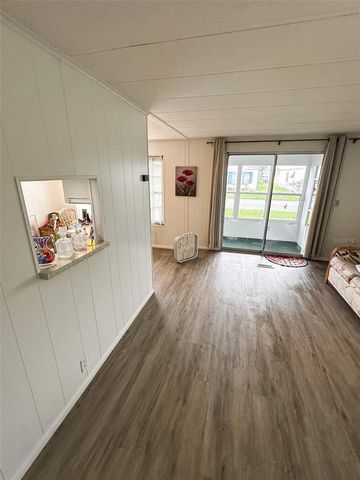 527 EGRET CIRCLE, Micco, FL 32976