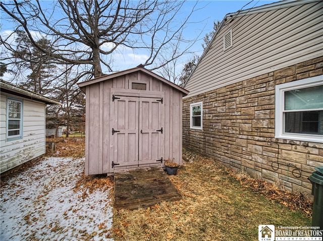 400 Broadhead Avenue, Jamestown, NY 14701