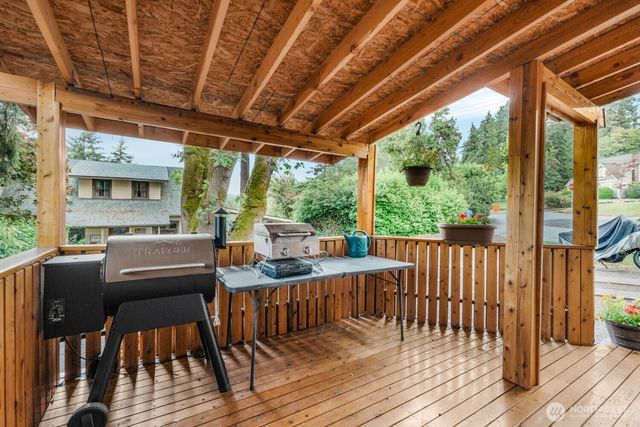 1804 E Terrace Way, Kelso, WA 98626