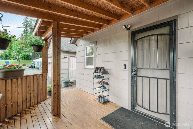 1804 E Terrace Way, Kelso, WA 98626