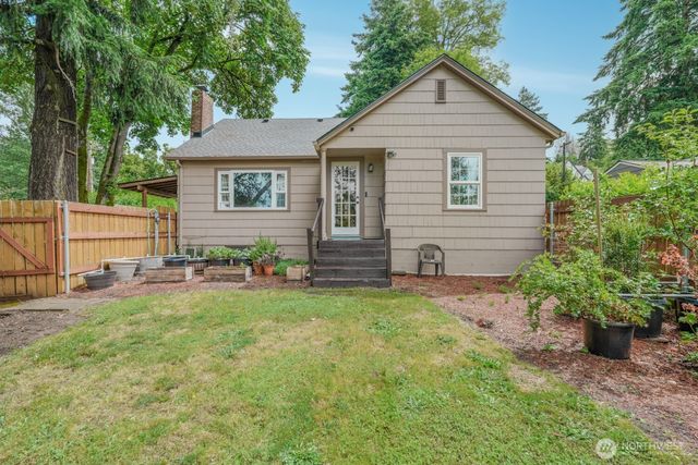 1804 E Terrace Way, Kelso, WA 98626