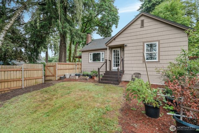 1804 E Terrace Way, Kelso, WA 98626