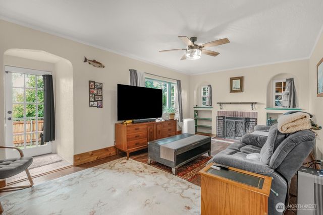 1804 E Terrace Way, Kelso, WA 98626