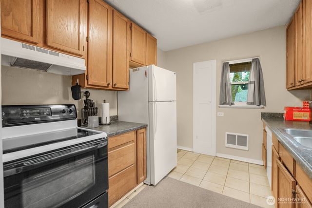 1804 E Terrace Way, Kelso, WA 98626