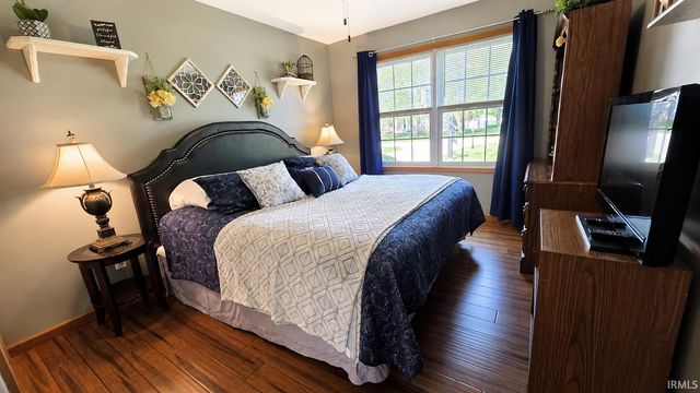3388 S Coulter Creek Drive, Laporte, IN 46350