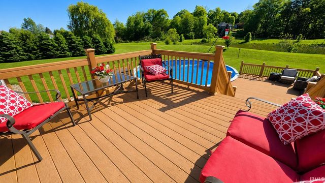 3388 S Coulter Creek Drive, Laporte, IN 46350