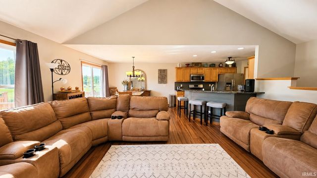 3388 S Coulter Creek Drive, Laporte, IN 46350