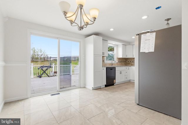 178 STONEGATE DR, Frederick, MD 21702