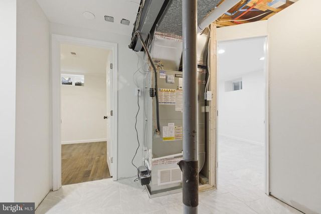 178 STONEGATE DR, Frederick, MD 21702