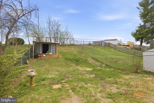 178 STONEGATE DR, Frederick, MD 21702