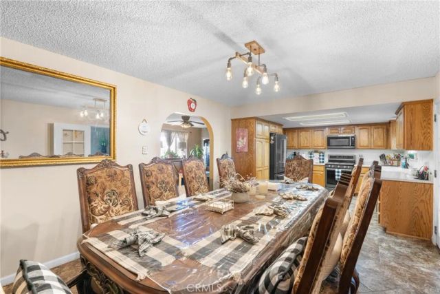 1884 Teakwood, Santa Maria, CA 93455