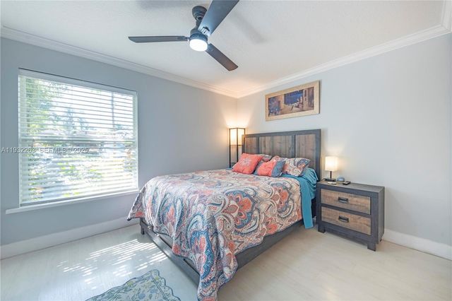 4093 NW 1st Pl, Deerfield Beach, FL 33442