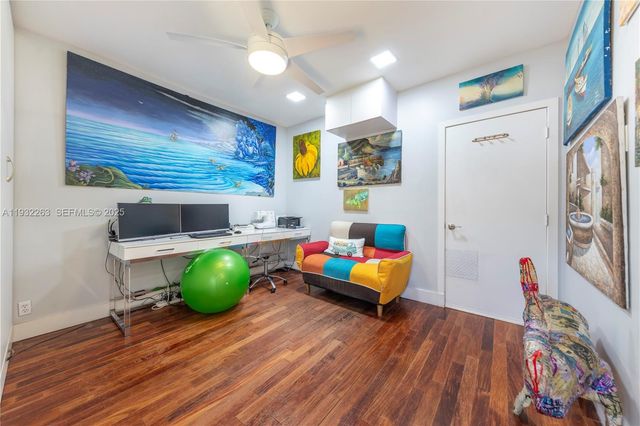 4093 NW 1st Pl, Deerfield Beach, FL 33442