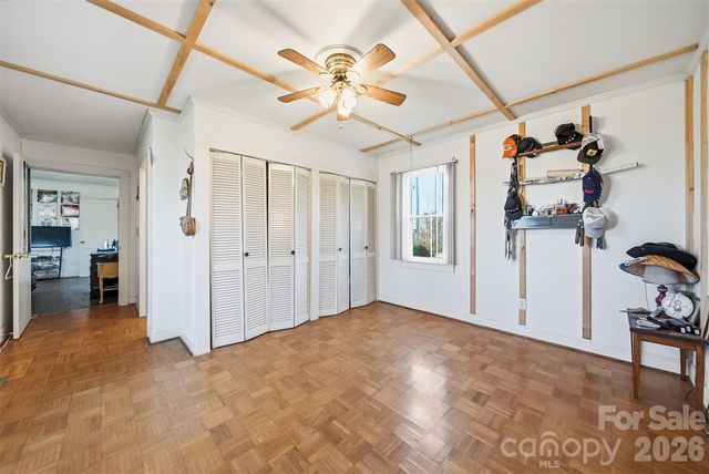 1406 Walt Arney Road SW, Lenoir, NC 28645