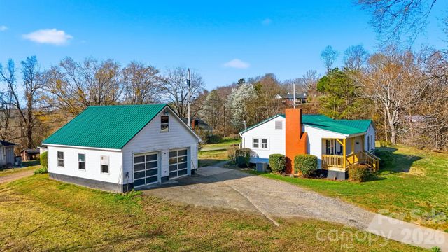 1406 Walt Arney Road SW, Lenoir, NC 28645