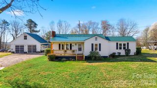 1406 Walt Arney Road SW, Lenoir, NC 28645