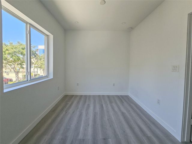 2669 SW 9th St 5, Miami, FL 33135