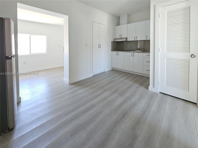 2669 SW 9th St 5, Miami, FL 33135