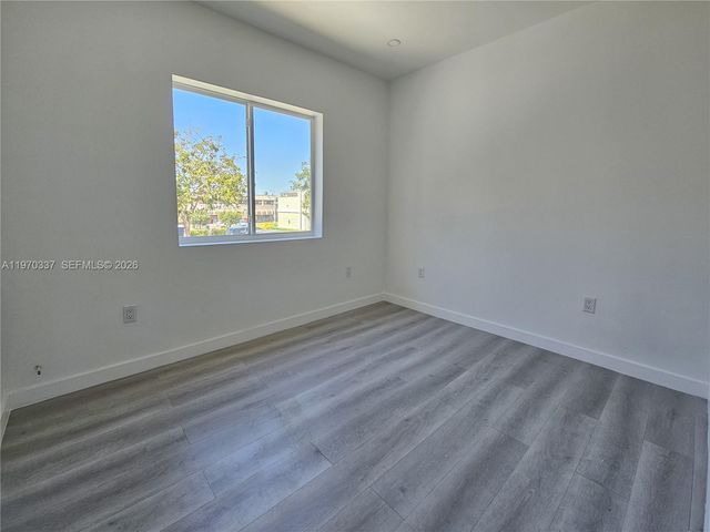 2669 SW 9th St 5, Miami, FL 33135