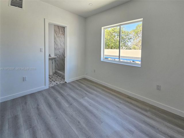 2669 SW 9th St 5, Miami, FL 33135