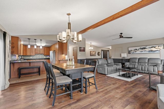 74500 240th Street, Albert Lea, MN 56007