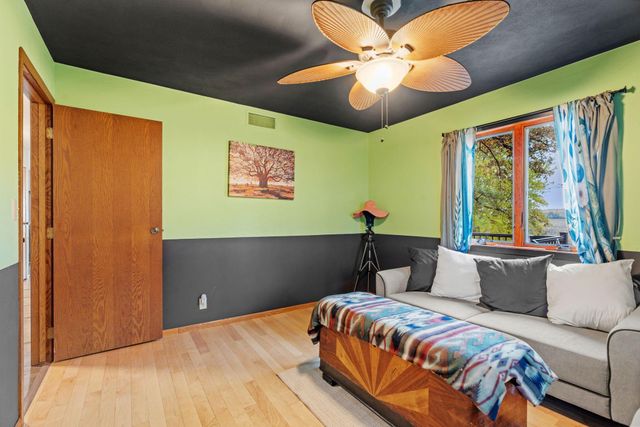 74500 240th Street, Albert Lea, MN 56007