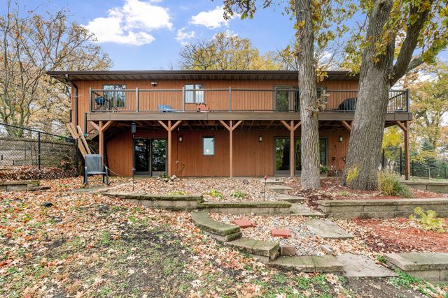 74500 240th Street, Albert Lea, MN 56007