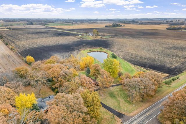 74500 240th Street, Albert Lea, MN 56007