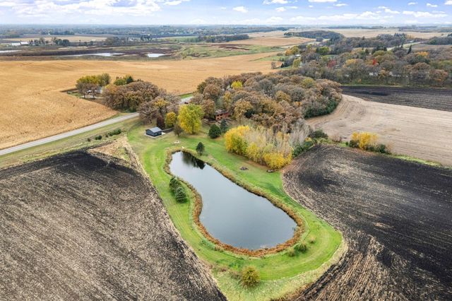 74500 240th Street, Albert Lea, MN 56007