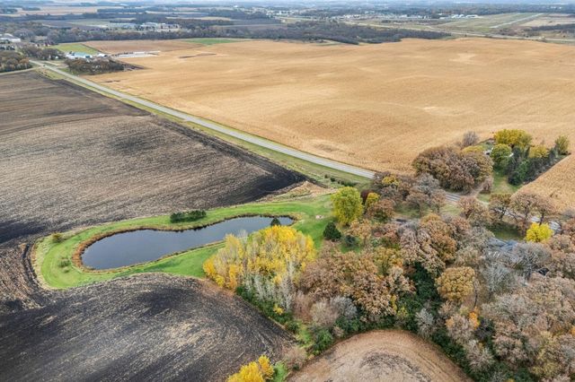 74500 240th Street, Albert Lea, MN 56007