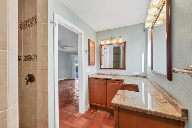 3601 COQUINA KEY DRIVE SE, St Petersburg, FL 33705