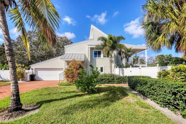 3601 COQUINA KEY DRIVE SE, St Petersburg, FL 33705