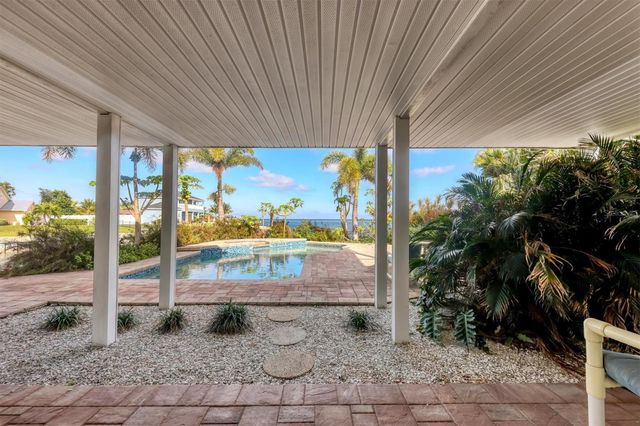 3601 COQUINA KEY DRIVE SE, St Petersburg, FL 33705