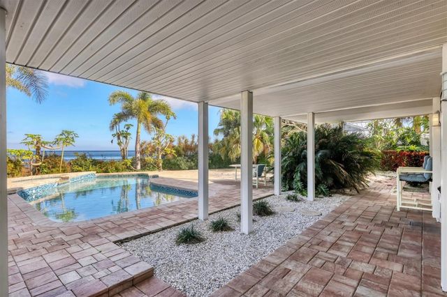 3601 COQUINA KEY DRIVE SE, St Petersburg, FL 33705